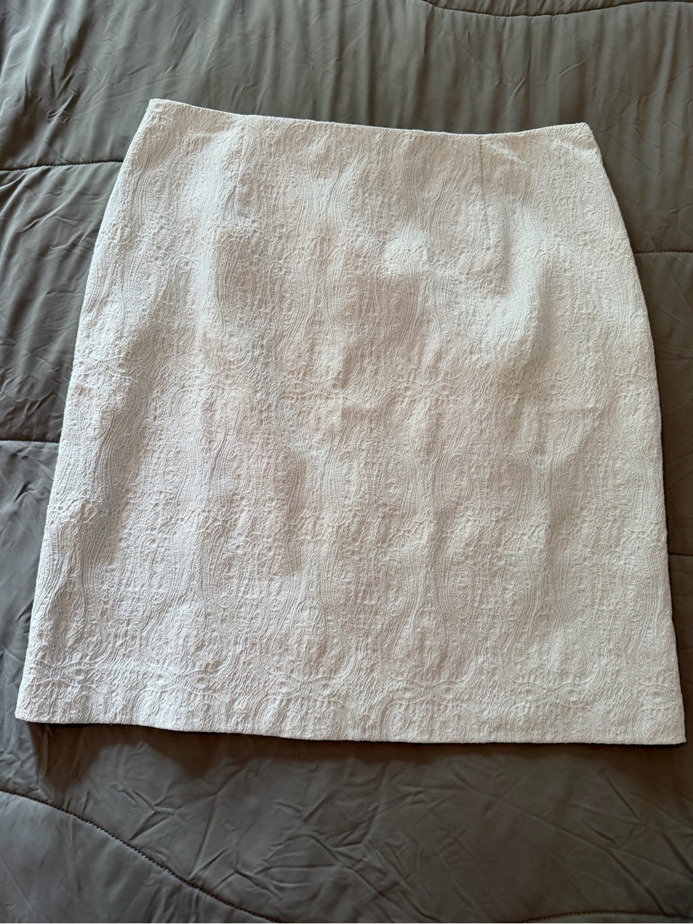 Tailor B. Moss Pale Blue Textured Pencil Skirt